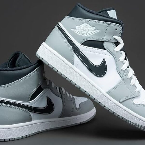 Air Jordan 1 Mid «Light Smoke Grey Anthracite» (edición 2022) AR 42/42.5